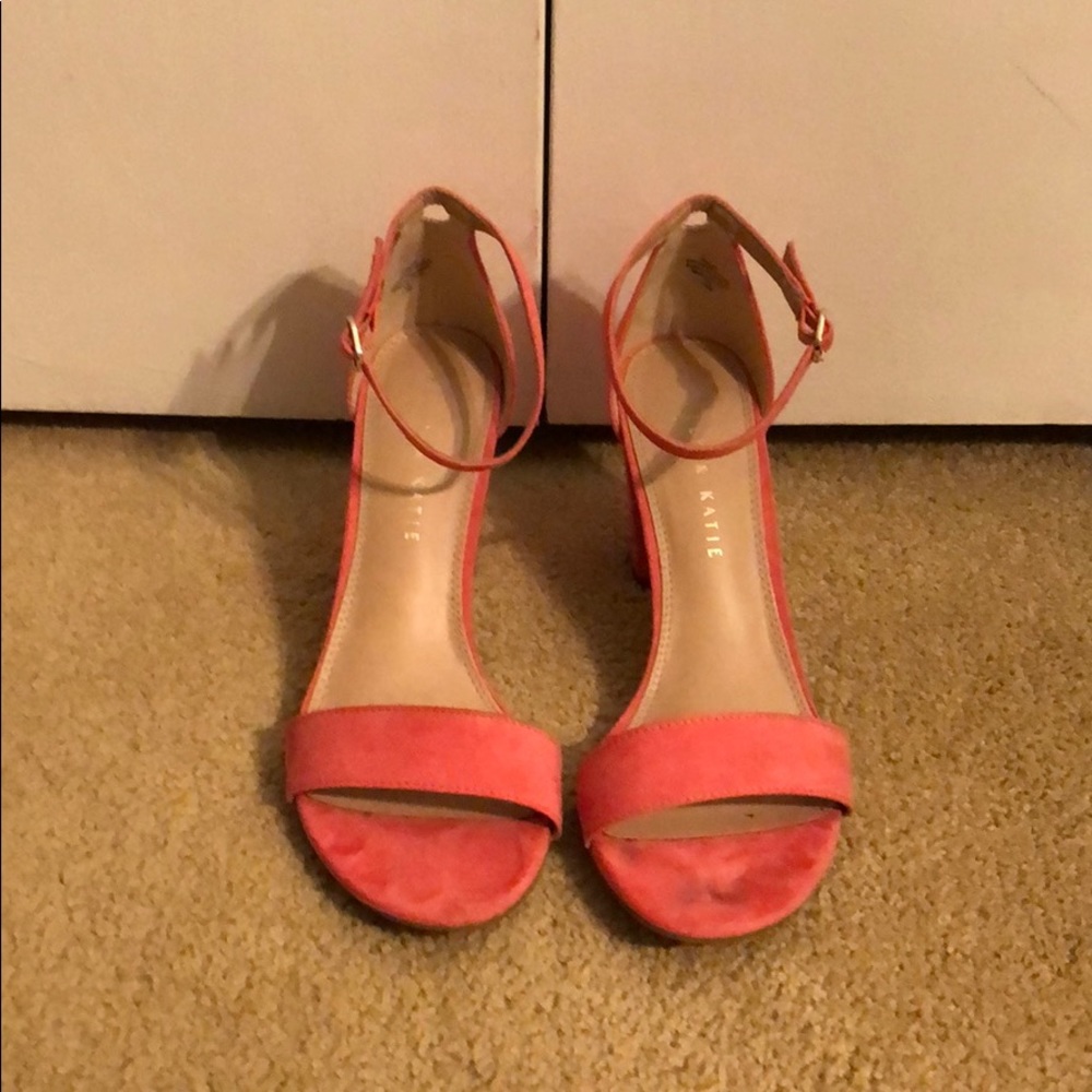 Pink heels